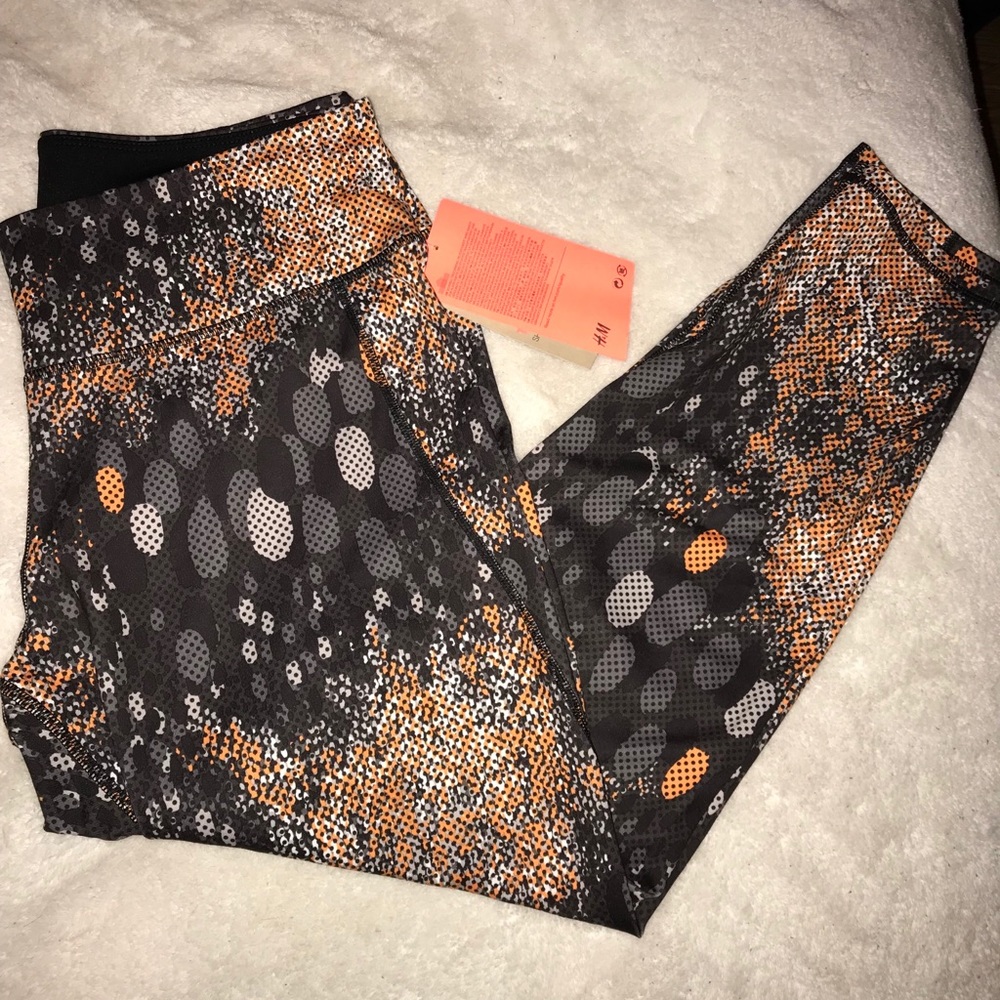 Brand New H&M Workout Bottoms!